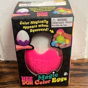 NeeDoh Magic Color Eggs